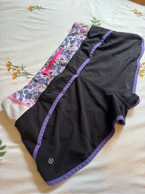 Lululemon Y2K era speed short size 8 multicoloured band
